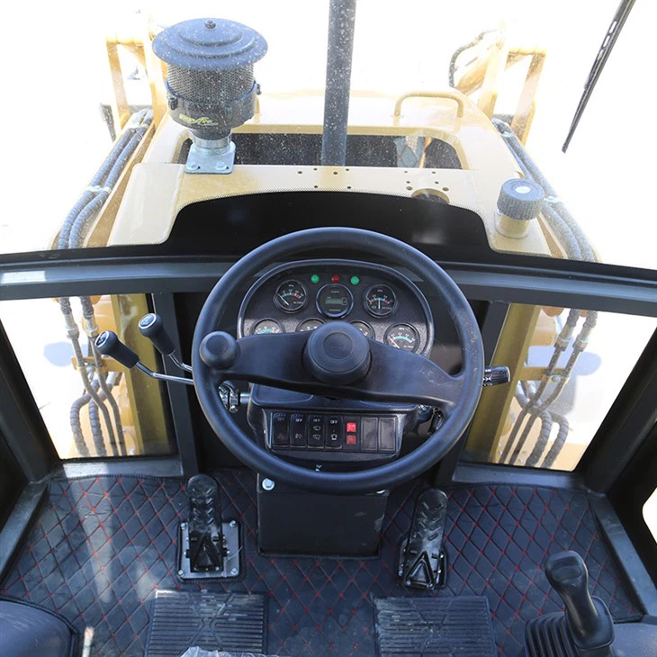 4×4 Compact Tractor Loader Backhoe